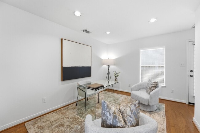 Building Photo - 1433 Oneil St