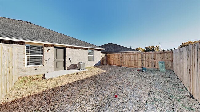 Building Photo - 5017 Avion Ct