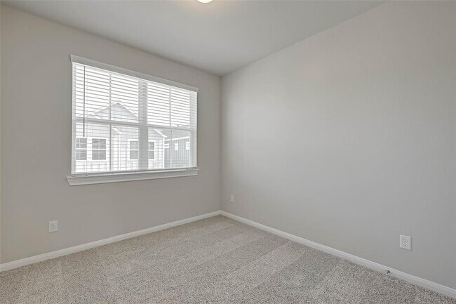Building Photo - 3121 Cloud Forest Ln
