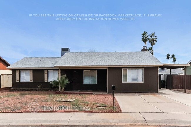 Building Photo - 4221 W Paradise Dr