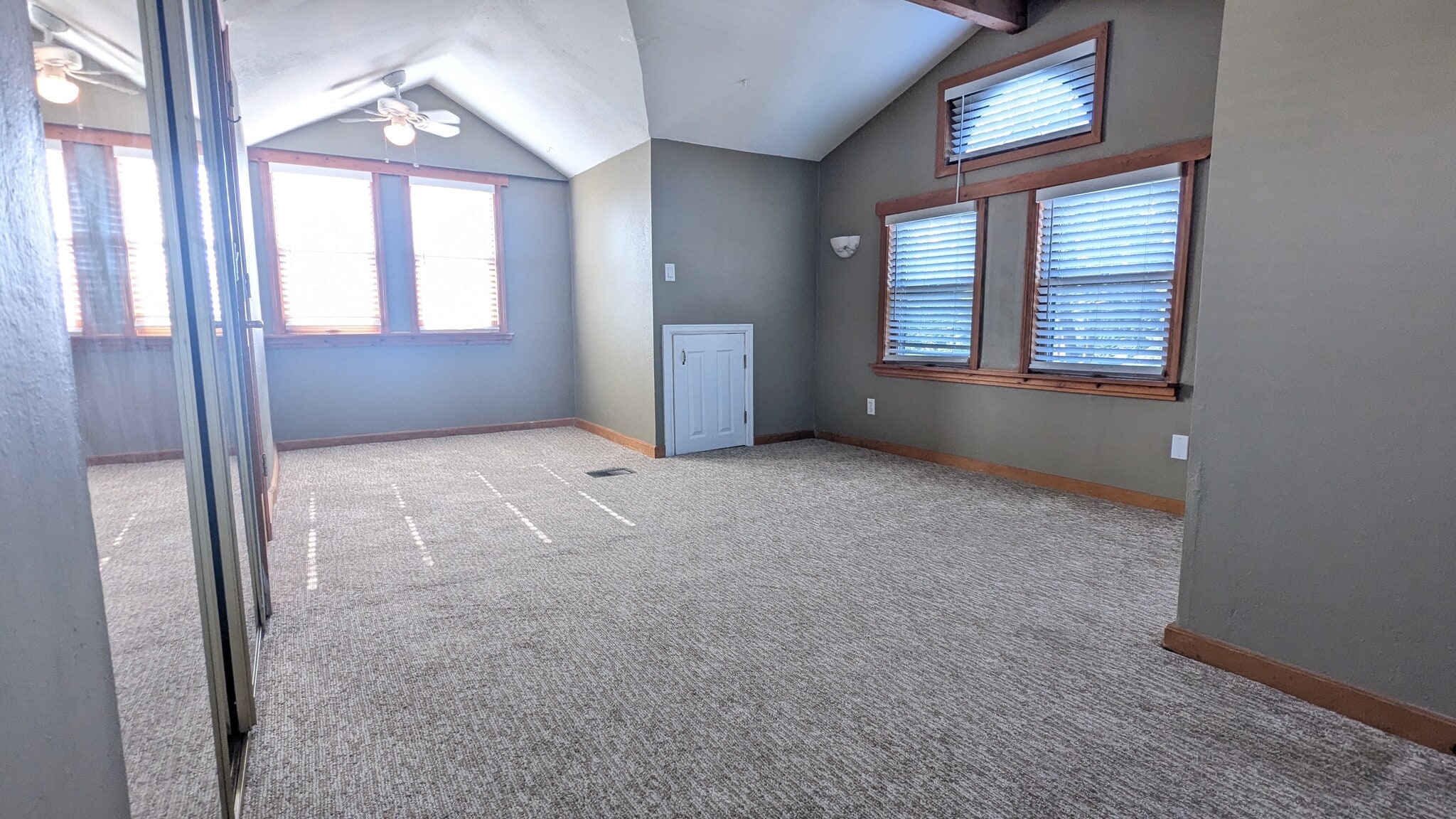 Bedroom - 200 W Irvington Pl