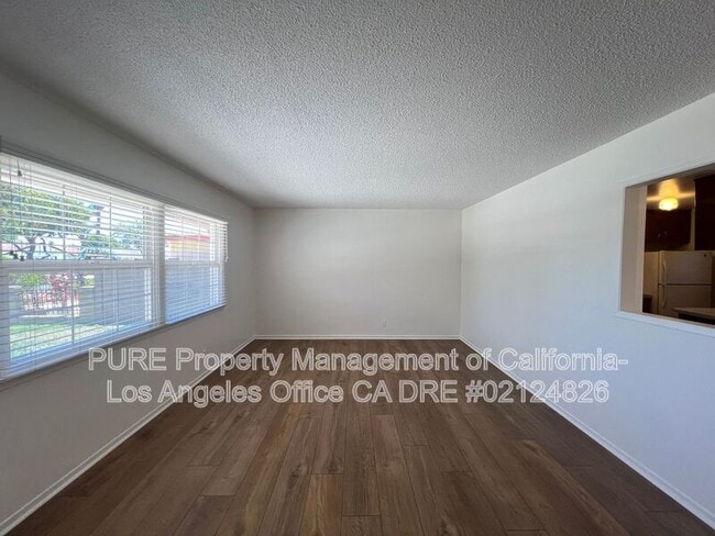 Building Photo - 19327 Reinhart Ave