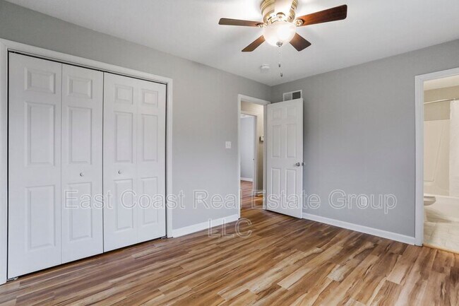Building Photo - 339 Clifford Dr