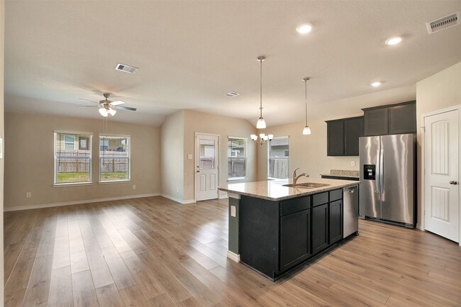 Building Photo - 1006 Fannin St