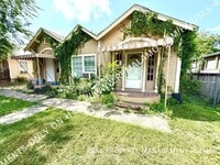 Building Photo - 1532 W Ashby Pl