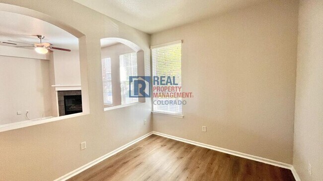 Building Photo - 9565 Elmhurst Ln