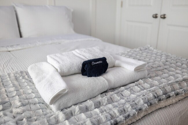 Building Photo - 3857 Ivey Ranch Rd