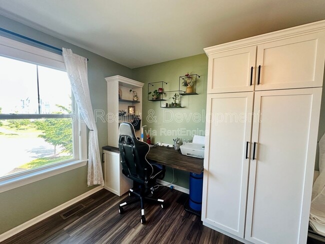 Building Photo - 4144 Calder Ln