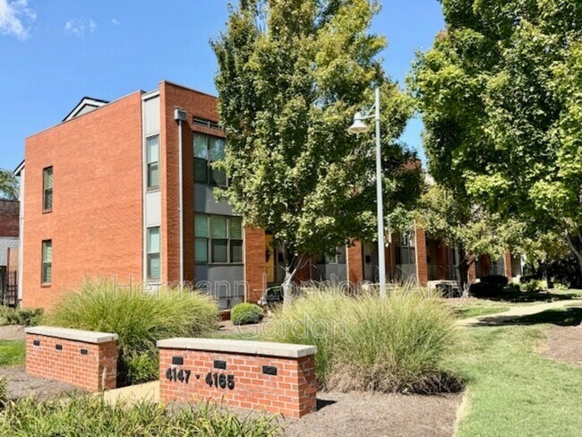 Building Photo - 4159 McPherson Ave