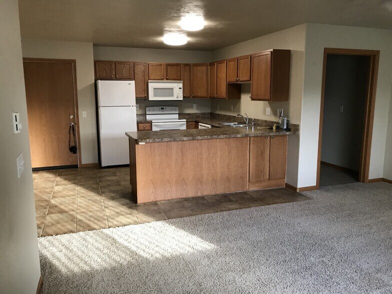Interior Photo - Northdale 2820