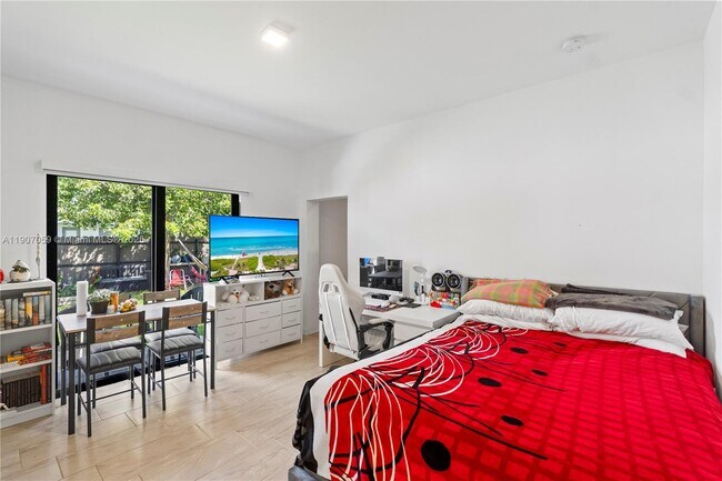 Building Photo - 10925 SW 218th Terrace