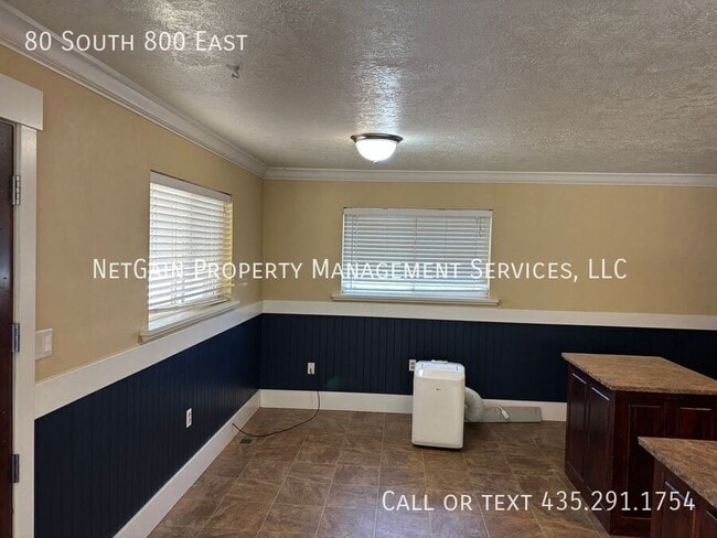 Building Photo - 80 S 800 E St