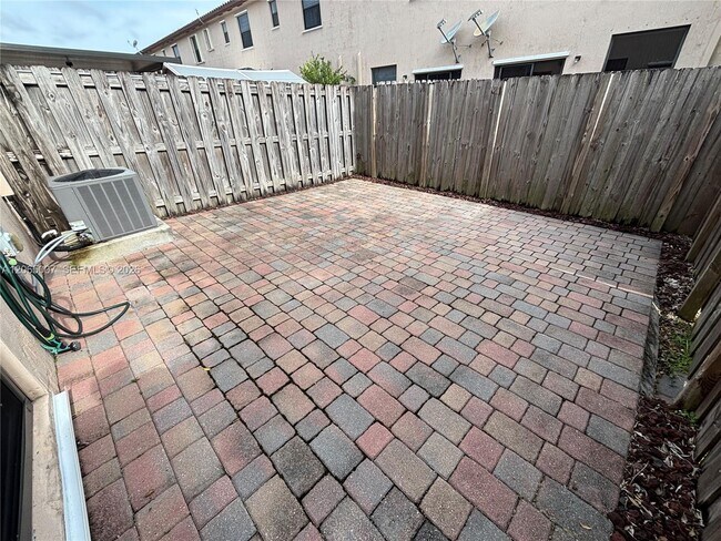 Building Photo - 15051 SW 116th St