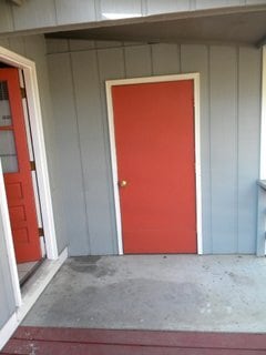 Building Photo - 1604 Carolwood Ct