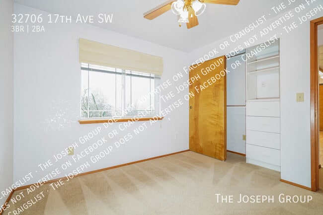 Building Photo - 32706 17th Ave SW