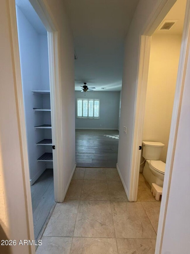 Building Photo - 3191 E Beechnut Pl