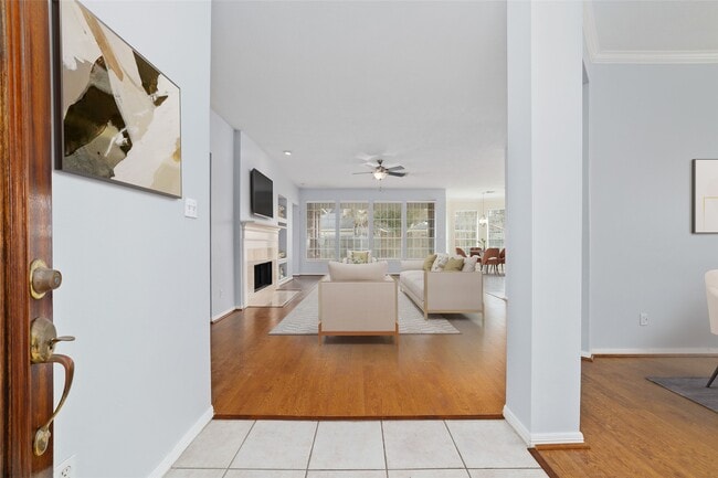 Building Photo - 12215 Salmon Creek