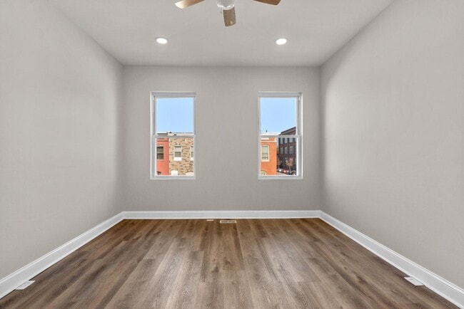 Building Photo - 2429 Ashland Ave