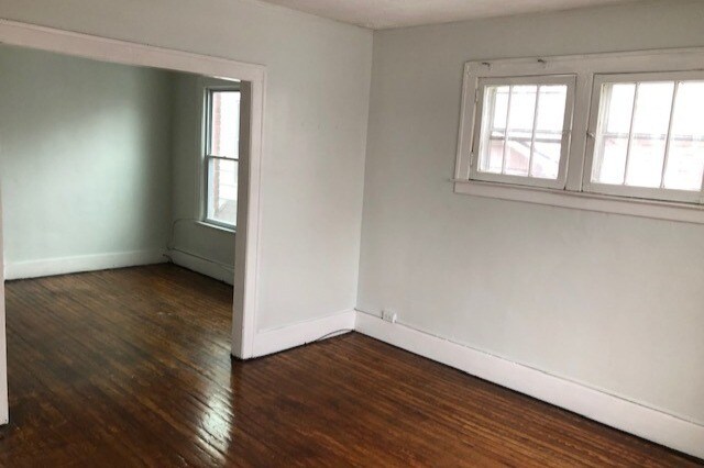 Primary Photo - 1507 Waterman St