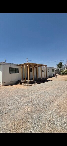 Primary Photo - 451 S Jones