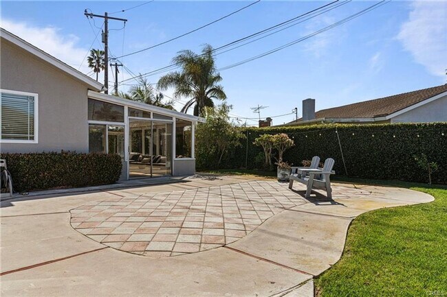 Building Photo - Spacious 4BR House in Torrance