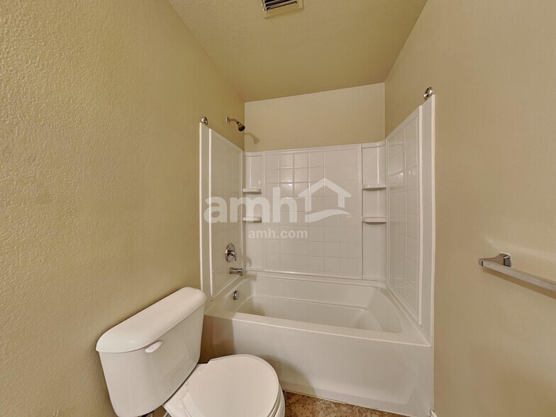 Building Photo - 13149 Cowper Dr