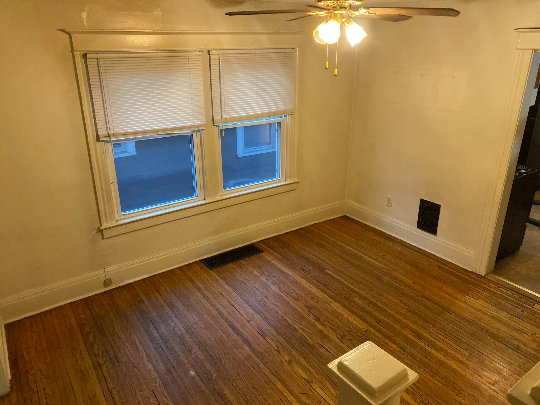 Building Photo - 80 Coventry Ave