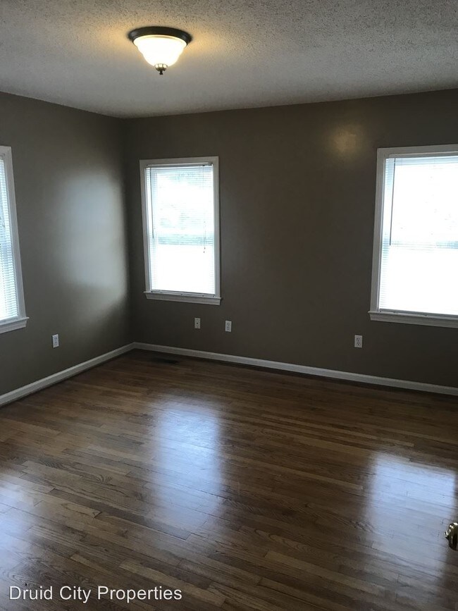 Building Photo - 3905 28th St