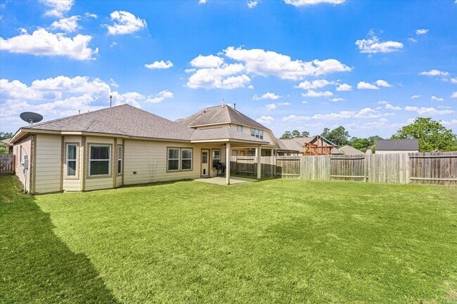 Building Photo - 285 Country Crossing Cir