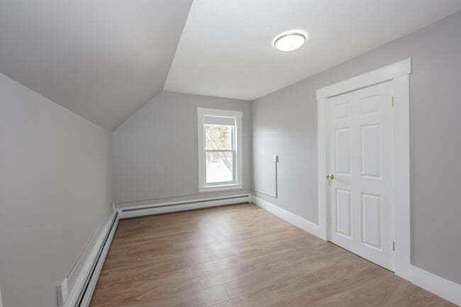 Building Photo - 2 Gamache Rd