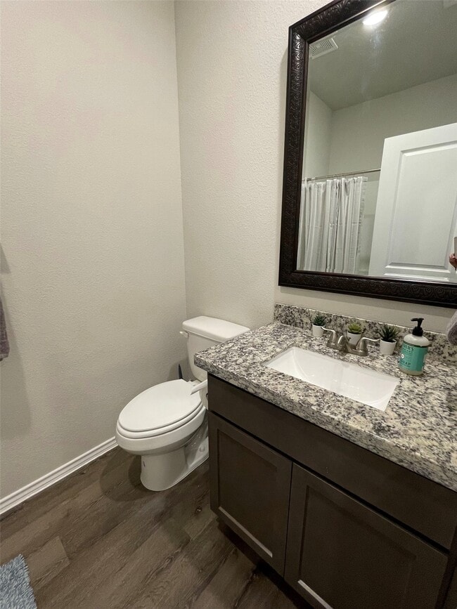 Building Photo - 16888 W Ivanhoe St