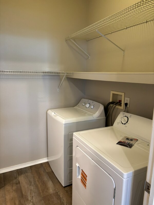 Building Photo - 12711 Colorado Blvd