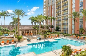 Building Photo - 550 Okeechobee Blvd