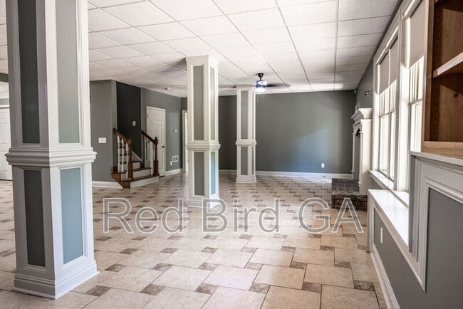 Building Photo - 168 Timberlake Dr