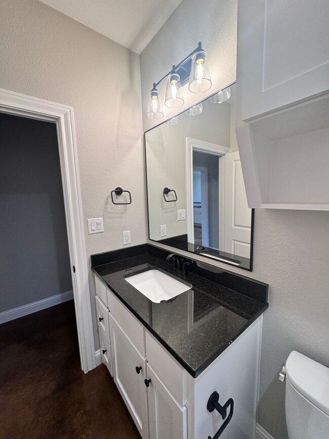 Building Photo - Residences at Windmill Preserve