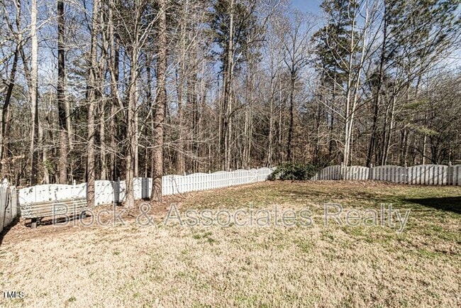 Building Photo - 9244 Palm Bay Cir