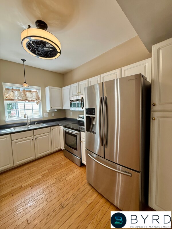 Building Photo - 8651 Millstream Dr