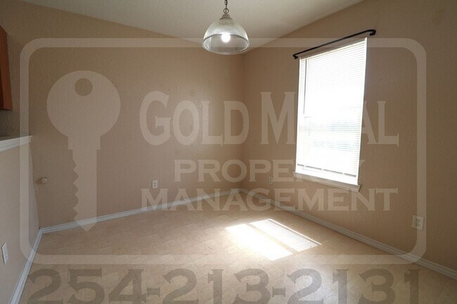 Building Photo - 3412 Cantabrian Dr