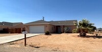 Building Photo - Charming Home Located in California City