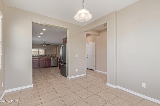 Building Photo - 41161 W Capistrano Dr