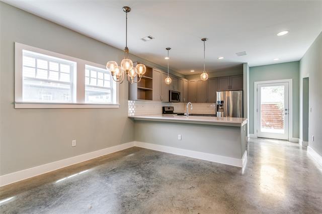 Building Photo - 911 Cedar Hill Ave