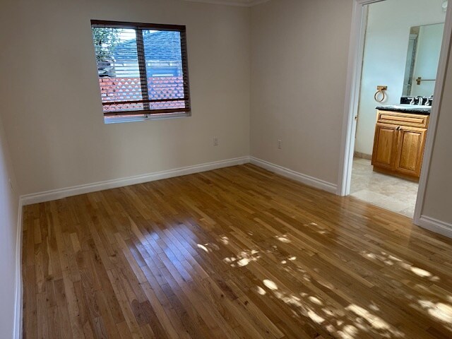 Building Photo - 3530 S Bentley Ave