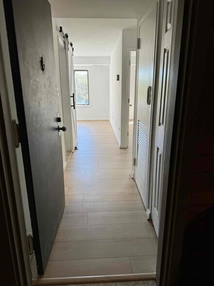 Building Photo - 3101 S Manchester St