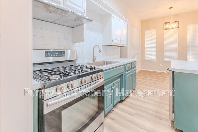 Building Photo - 1109 David Rd