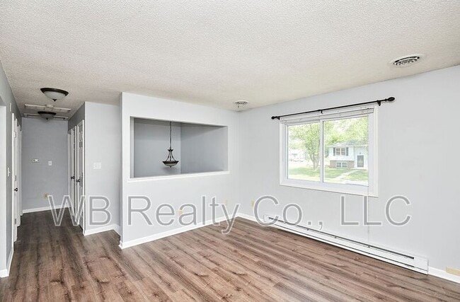 Building Photo - 200 Corene Ave