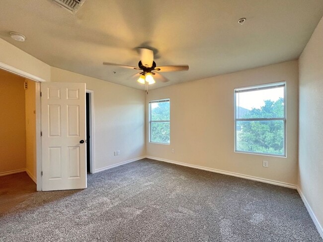 Building Photo - 6414 Attucks Ln