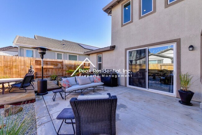 Building Photo - 4 Bedroom, 3 Bath Home in Rancho Cordova