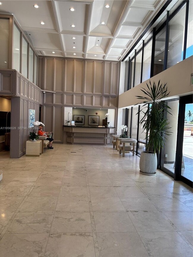 Building Photo - 251 Crandon Blvd