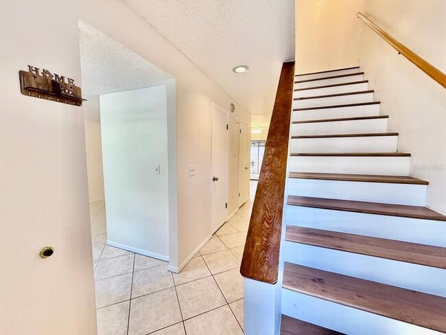 Building Photo - 3416 Sunrise Villas Ct N