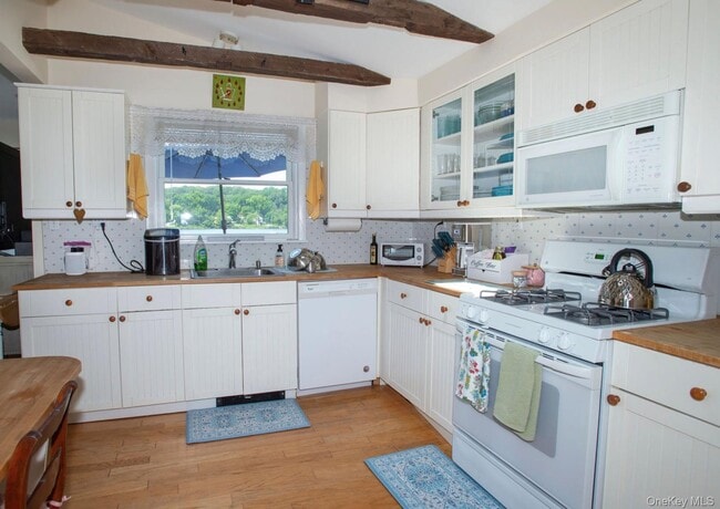 Building Photo - 35 Prospect Rd